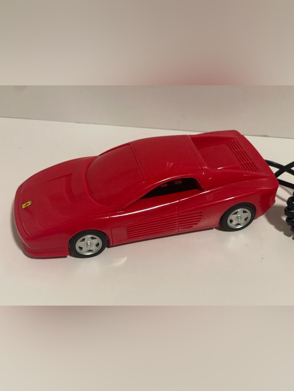 Vintage Ferrari TESTAROSSA Sport Car Telephone